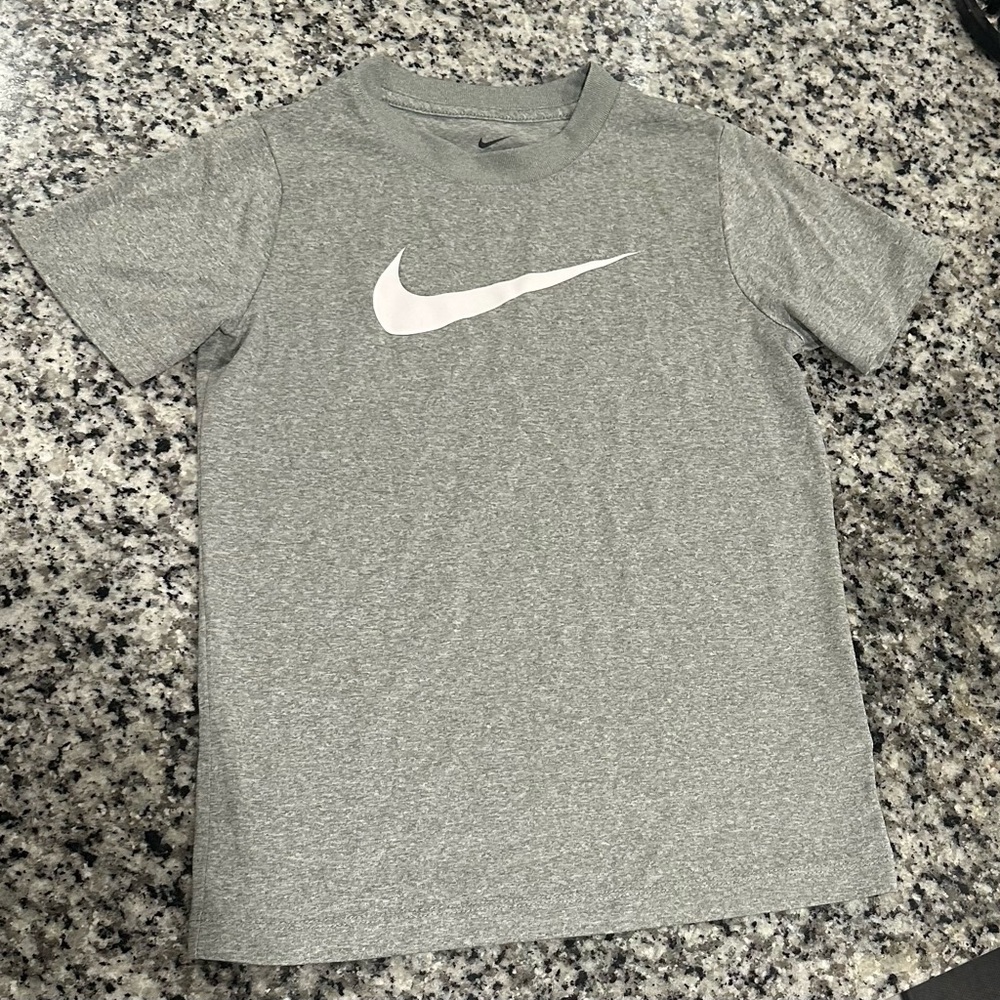 Nike Kids Heather Gray Short Sleeve Tee